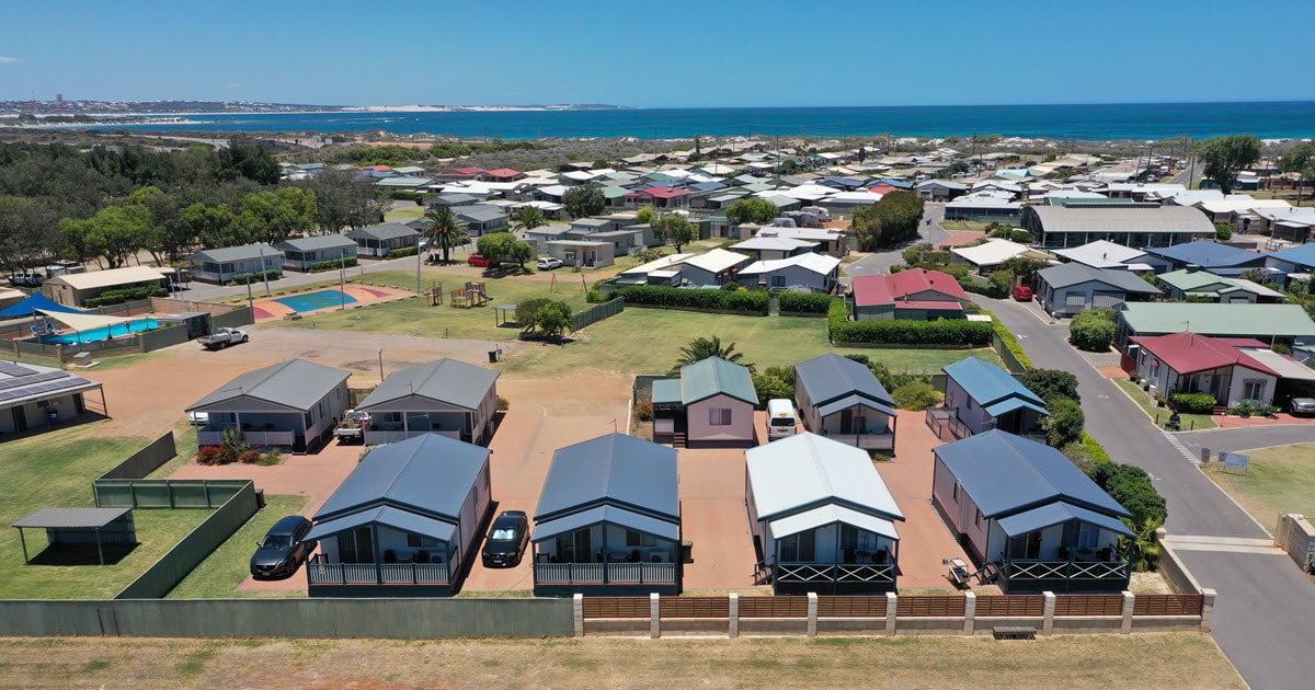 Book your stay close to many of Geraldton’s beaches at Geraldton Belair Gardens Caravan Park.