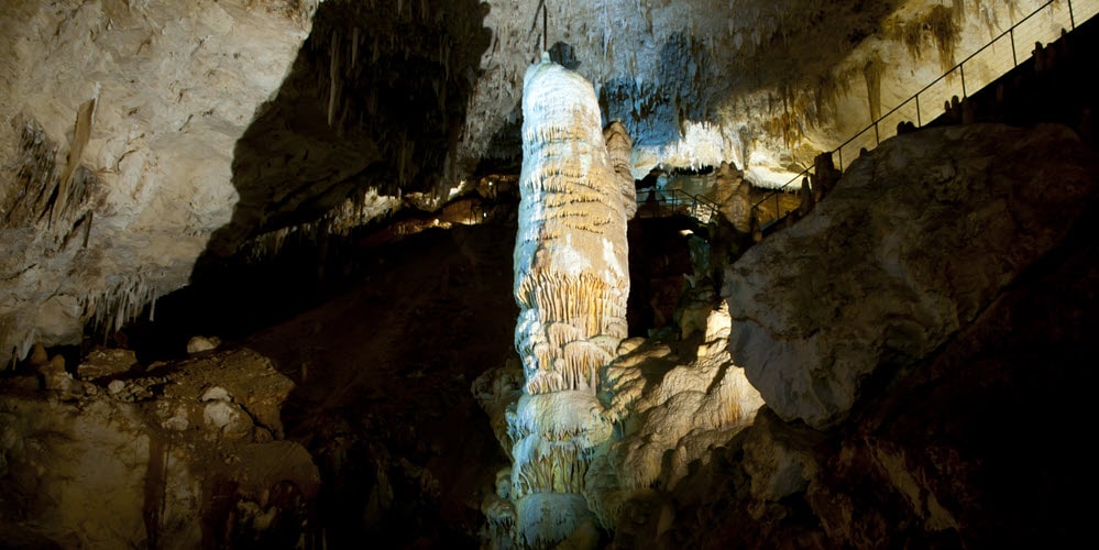 jewel cave margaret river western australia