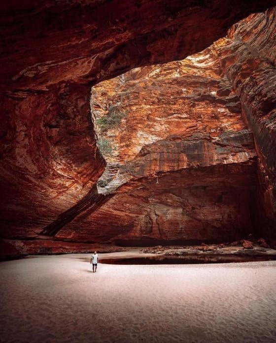 Cathedral Gorge hiking photography by hike_australia.