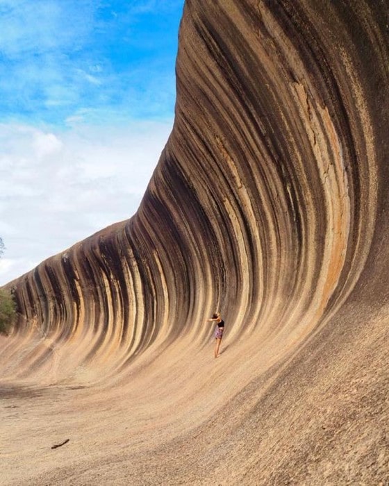 Wave Rock road trip travel photo by sabsii_i.