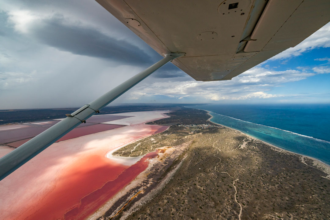 things to do in kalbarri, kalbarri scenic flights over pink lake